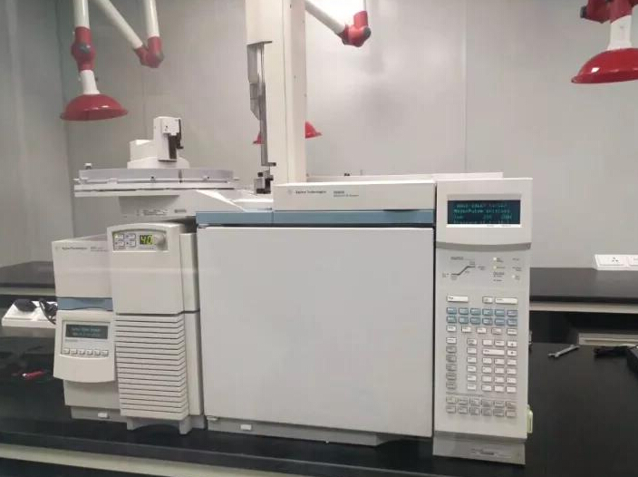 佛山某大型檢測公司購買的二手安捷倫6890N-5973N