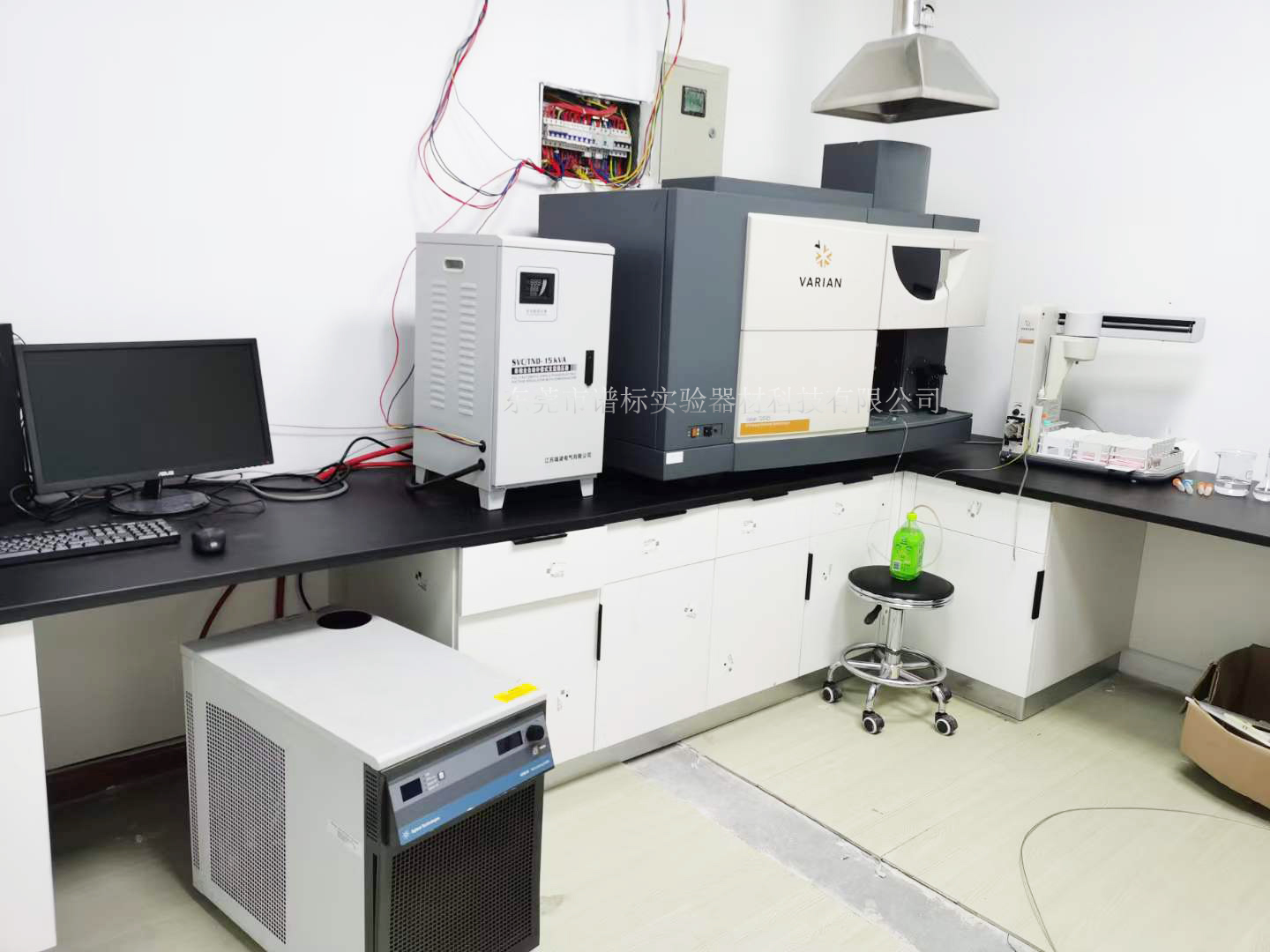 19日電感耦合等離子原子發(fā)射光譜儀+微波消解儀在江蘇某檢測快速安裝調(diào)試完畢