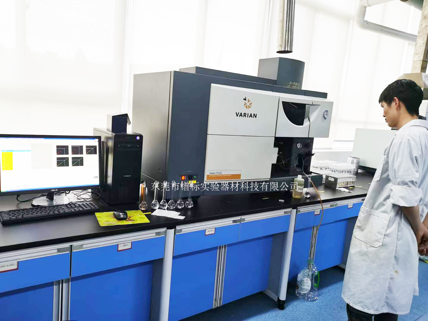 電感耦合等離子體發(fā)射光譜儀瓦里安ICP-OES 715ES在云南安裝調(diào)試完畢