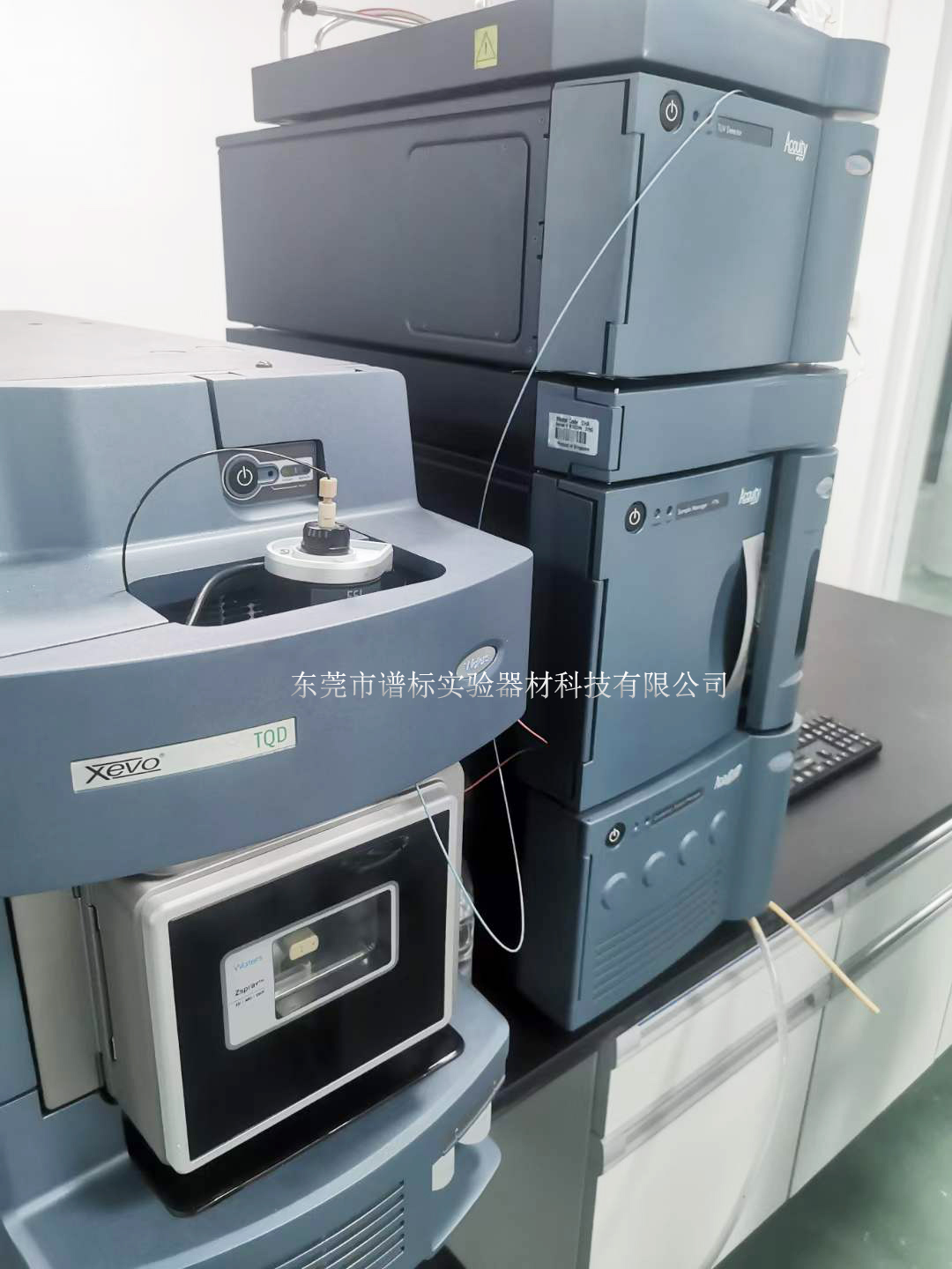 串聯(lián)四極桿液質(zhì)聯(lián)用儀LCMSMS waters ACQUITY? UPLC +Xevo TQD 安裝調(diào)試完畢